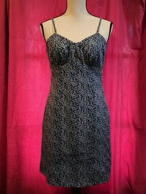 SHEIN SPEGHETTI STRAP SUMMER DRESS